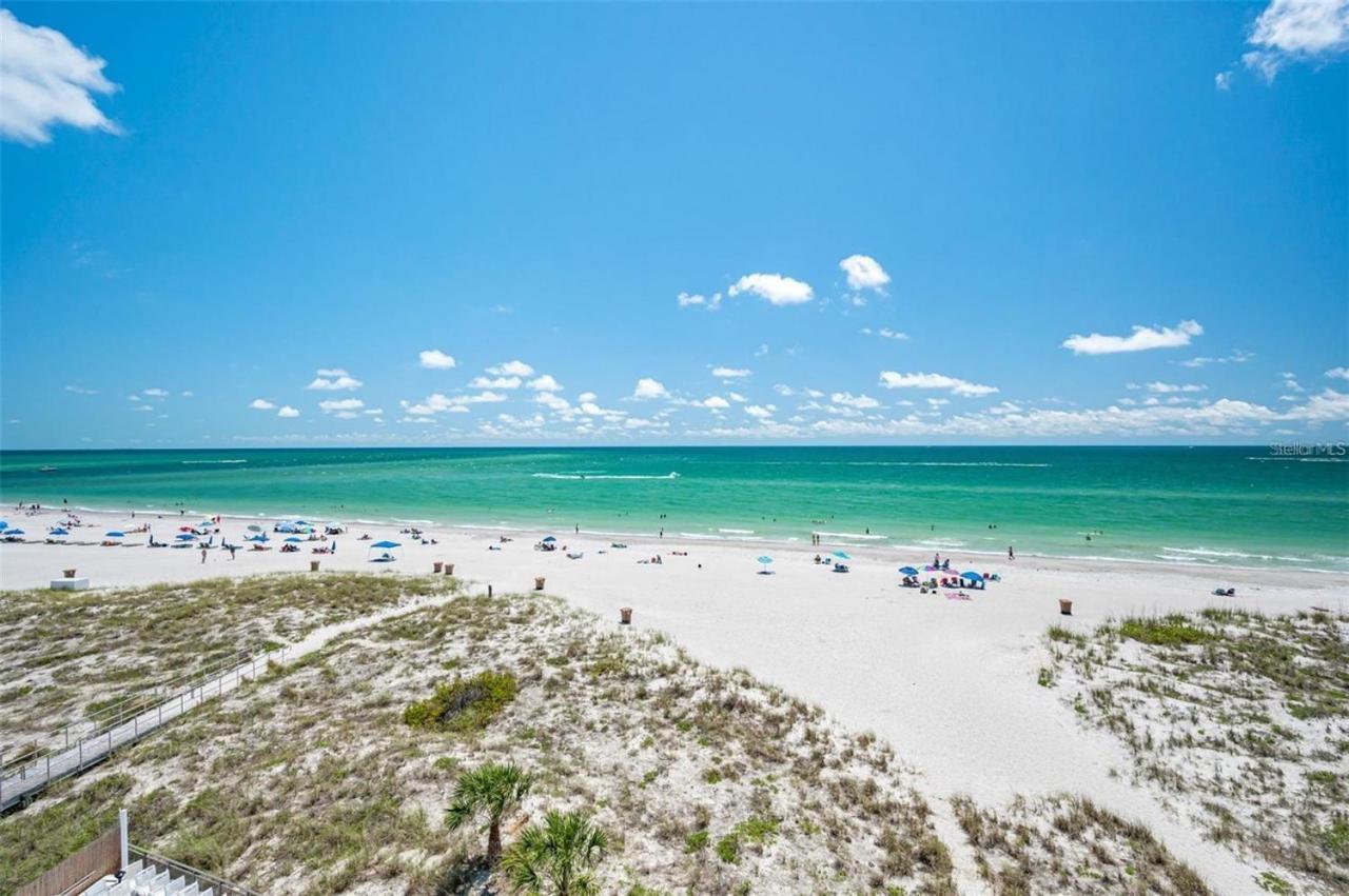 Oceanfront View Of Madeira Beach, Steps To The Beach - Madeira Norte Condo セント・ピート・ビーチ エクステリア 写真