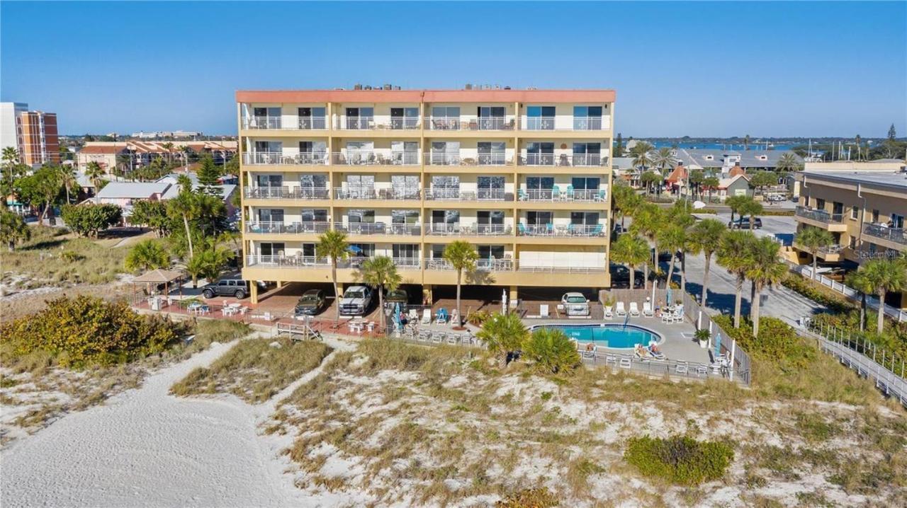 Oceanfront View Of Madeira Beach, Steps To The Beach - Madeira Norte Condo セント・ピート・ビーチ エクステリア 写真