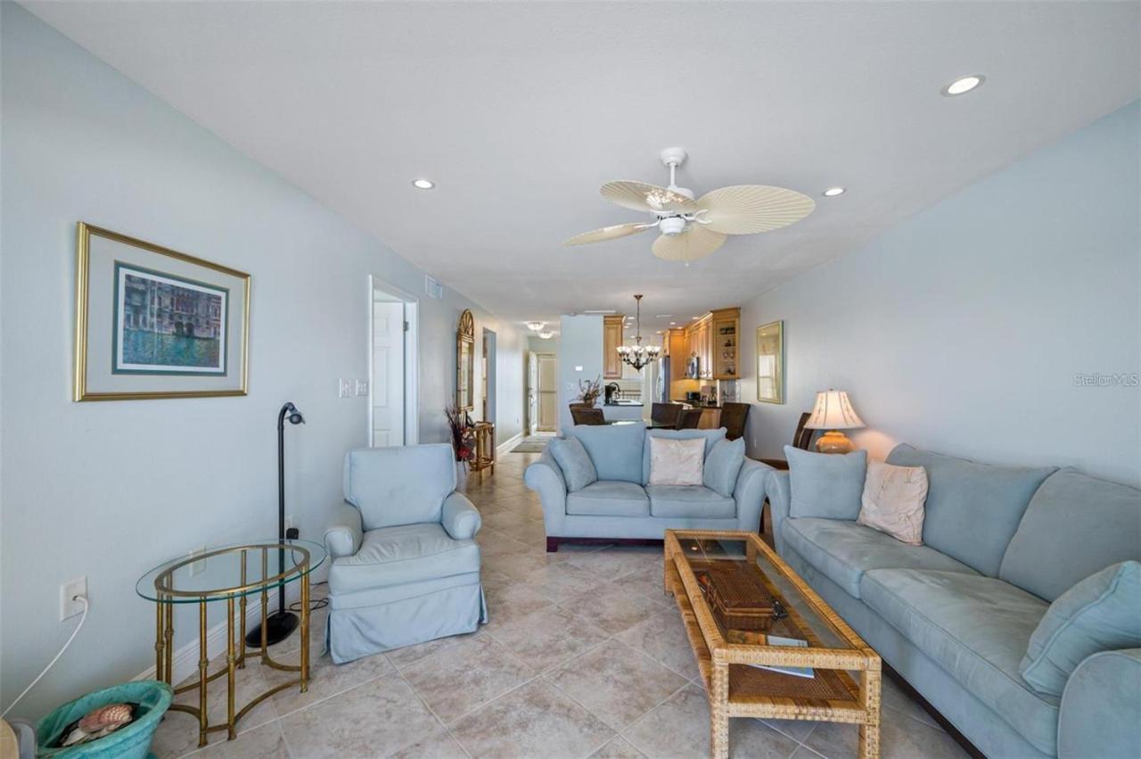 Oceanfront View Of Madeira Beach, Steps To The Beach - Madeira Norte Condo セント・ピート・ビーチ エクステリア 写真