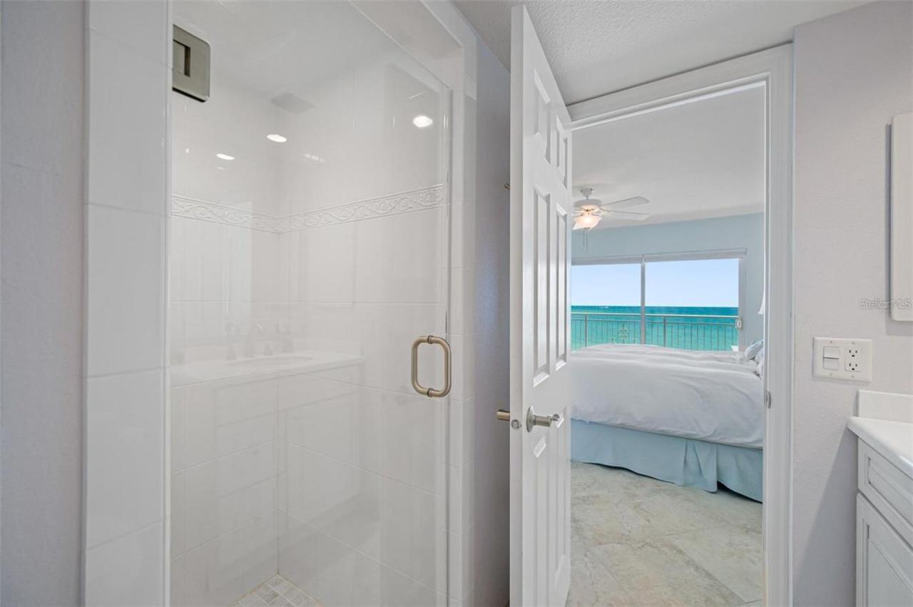 Oceanfront View Of Madeira Beach, Steps To The Beach - Madeira Norte Condo セント・ピート・ビーチ エクステリア 写真