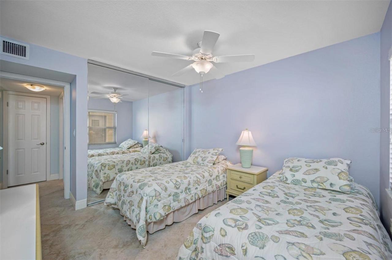 Oceanfront View Of Madeira Beach, Steps To The Beach - Madeira Norte Condo セント・ピート・ビーチ エクステリア 写真
